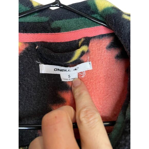 Oneil Fleece Shacket Womens Small Aztec Print Colorful Pockets Multi-Print - Picture 4 of 4